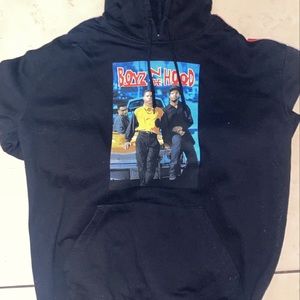 I’m selling a nice hoodie it was 40$ went to 25$